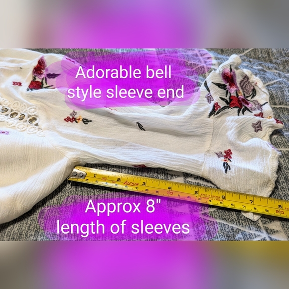 Indikah brand, shorts romper, ladies size 8, white w/gorgeous embroidery details - Picture 6 of 16